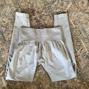 NVGTN Light Gray Leggings